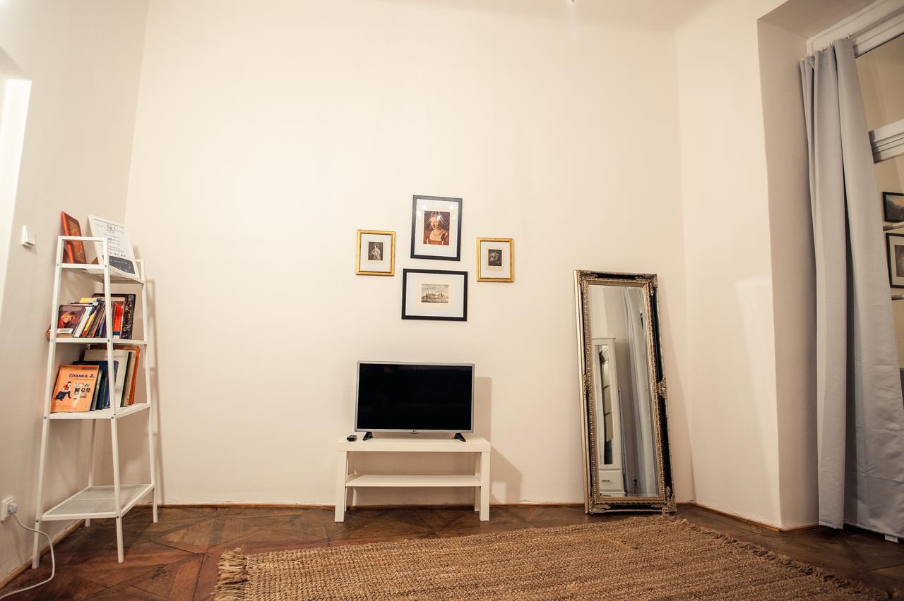 פראג Apartment Astronomical Clock מראה חיצוני תמונה